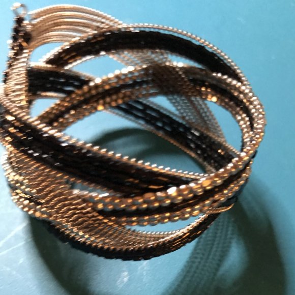 5/$20🔥2 each Black & Silver Cuff Bracelets🔥Bundle special price - Picture 3 of 4